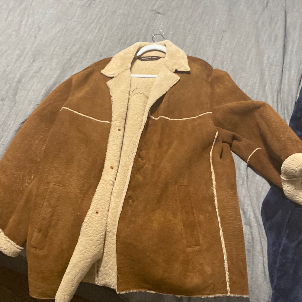 Selling a long marc New York coat. Greta condition, barely worn - Picture 1 of 2